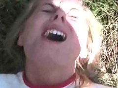 13:31 min - I like to fuck my blonde girl friend at the park when no one sees